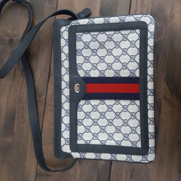 Authentic Vintage Gucci GG Monogram Supreme Sherry Web Ophidia Accordion Bag - Picture 3 of 10